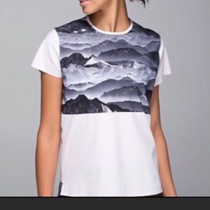 Lulu Lemon Mountain Snapshot Tee